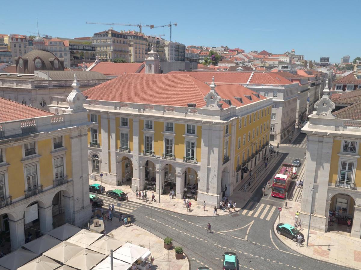 Pousada De Lisboa - Small Luxury Hotels Of The World Екстер'єр фото The Rossio railway station