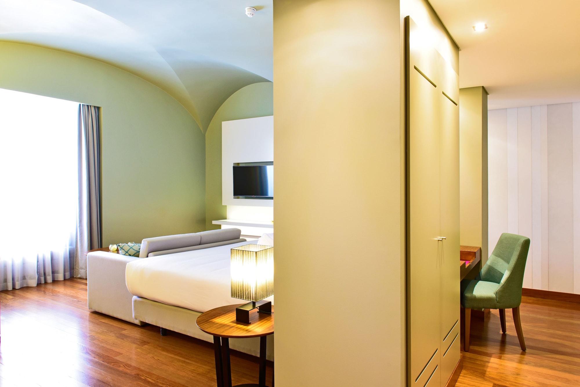 Pousada De Lisboa - Small Luxury Hotels Of The World Екстер'єр фото A room at the hotel