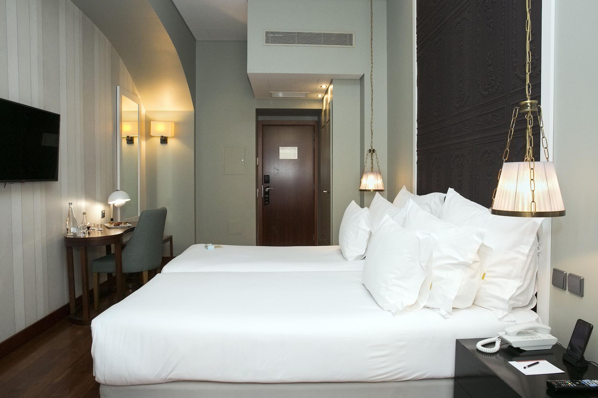 Pousada De Lisboa - Small Luxury Hotels Of The World Екстер'єр фото A room at the hotel