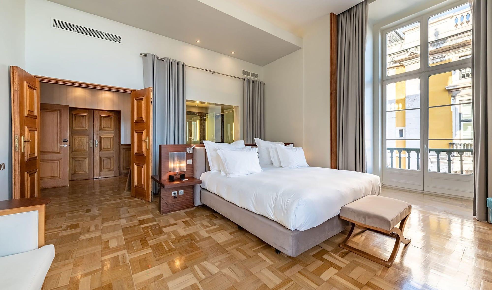 Pousada De Lisboa - Small Luxury Hotels Of The World Екстер'єр фото A bedroom at the hotel