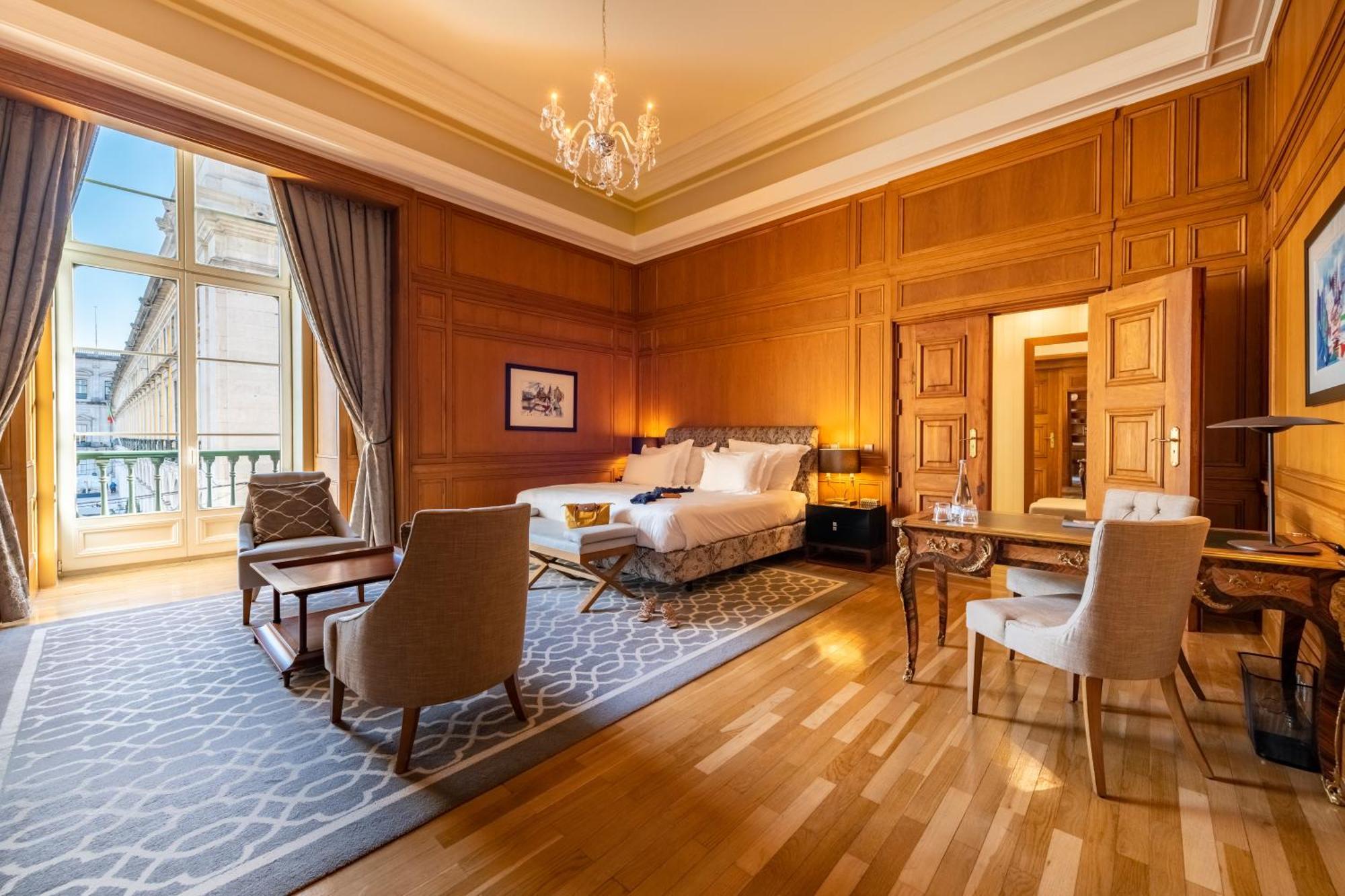 Pousada De Lisboa - Small Luxury Hotels Of The World Екстер'єр фото A suite at the hotel